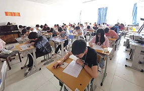 樂達(dá)教育集團8月份月考